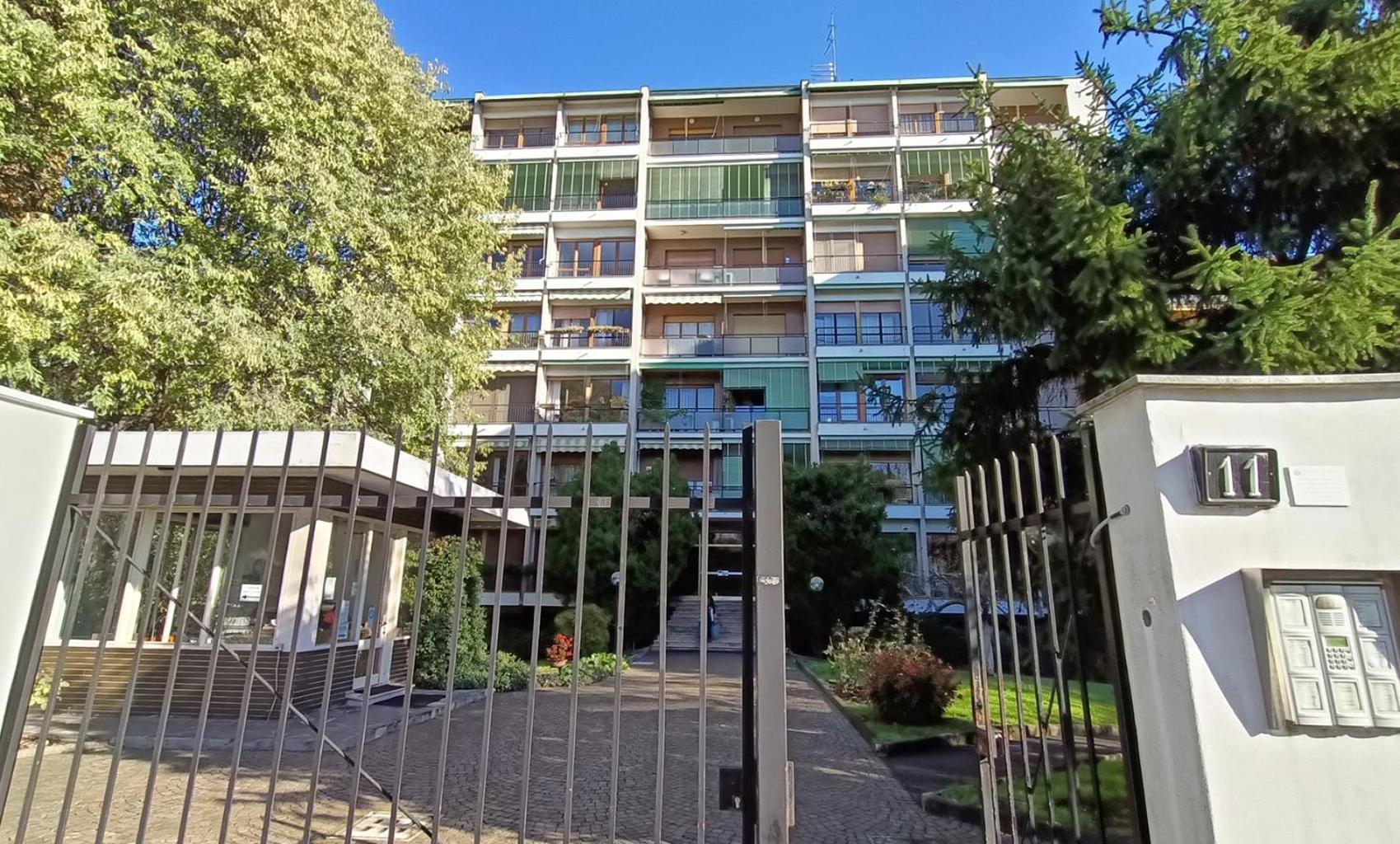 Apartment Sahi - Via Dei Ciclamini Mm1 Primaticcio, Stadio San Siro, Ospedale San Carlo Mailand